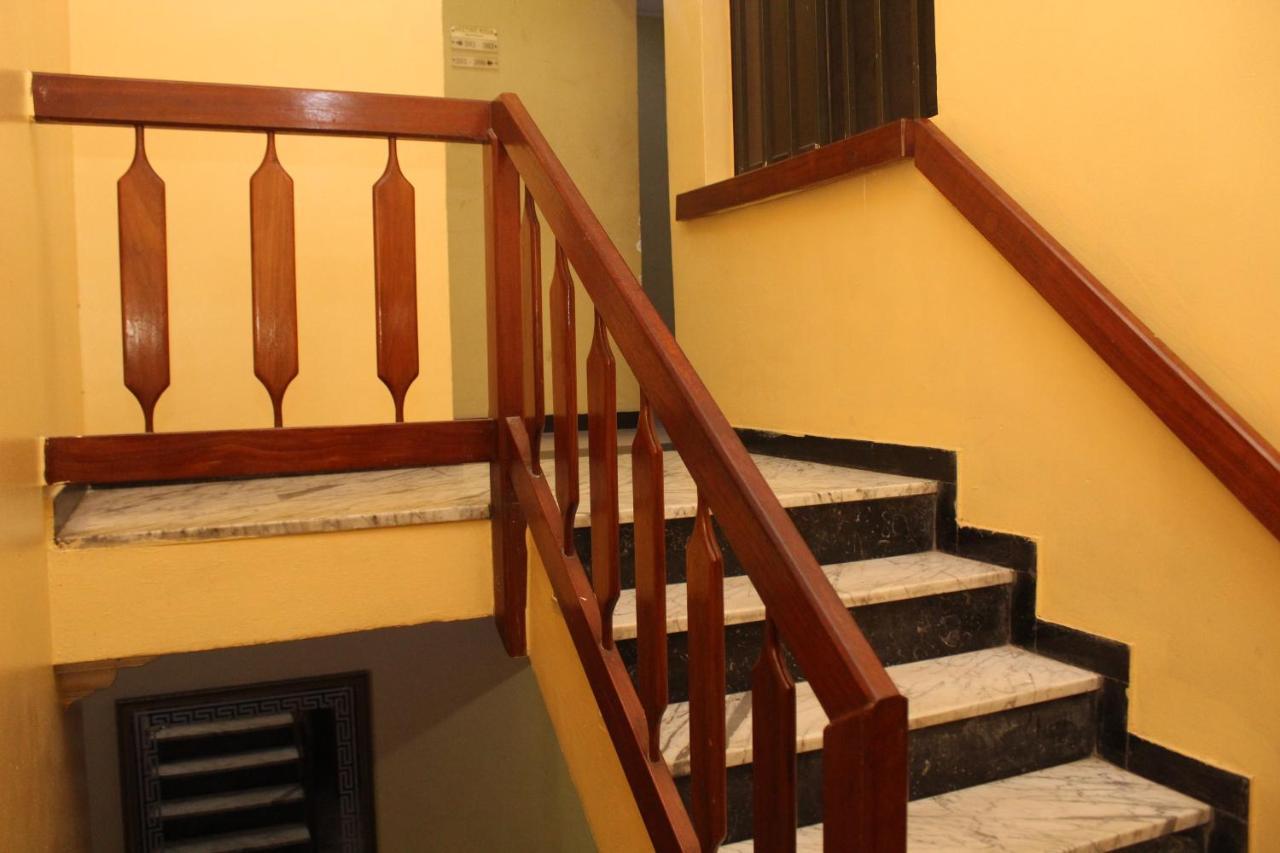 Blue Moon Hotels Victoria Island Лагос Екстериор снимка