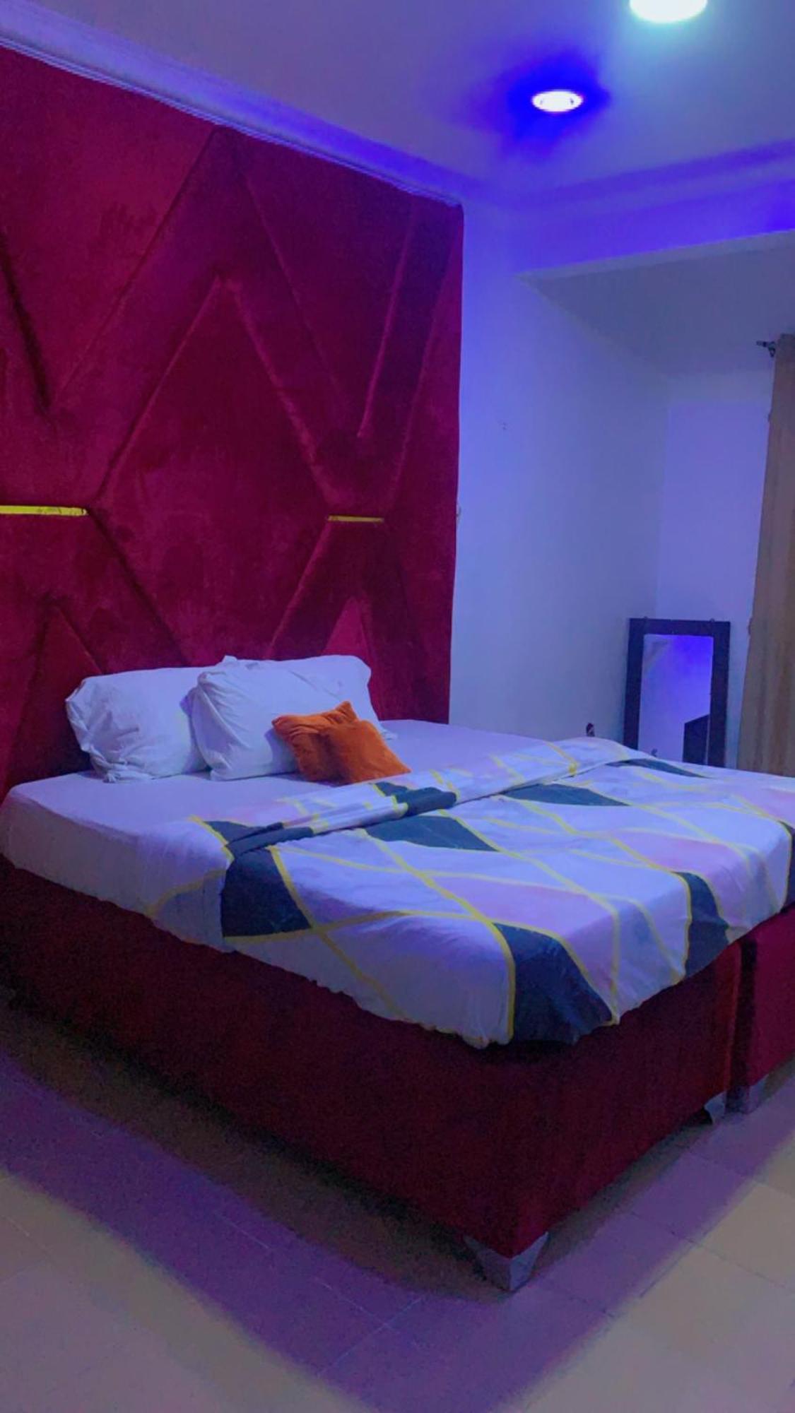 Blue Moon Hotels Victoria Island Лагос Екстериор снимка